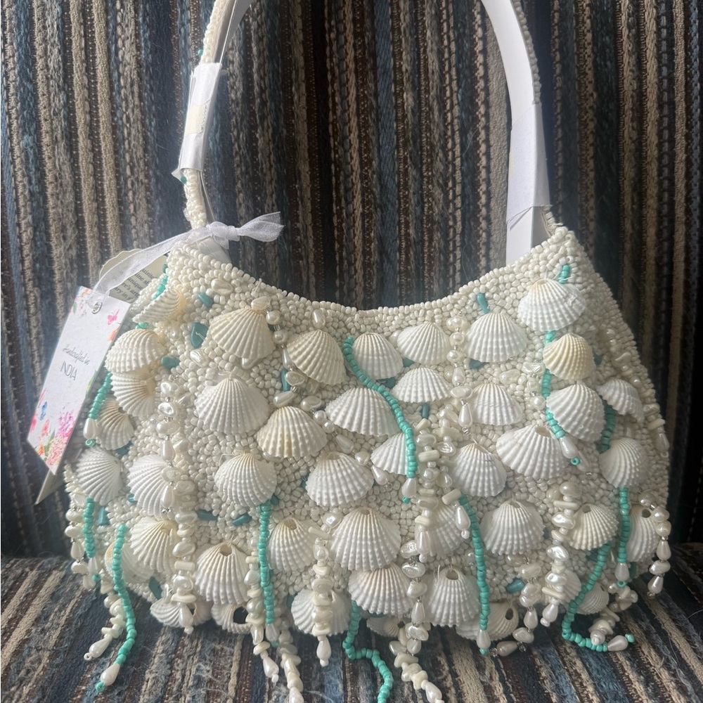 🐚 Handcrafted Beaded Shell Shoulder Bag – NWT – Made in India 🐚